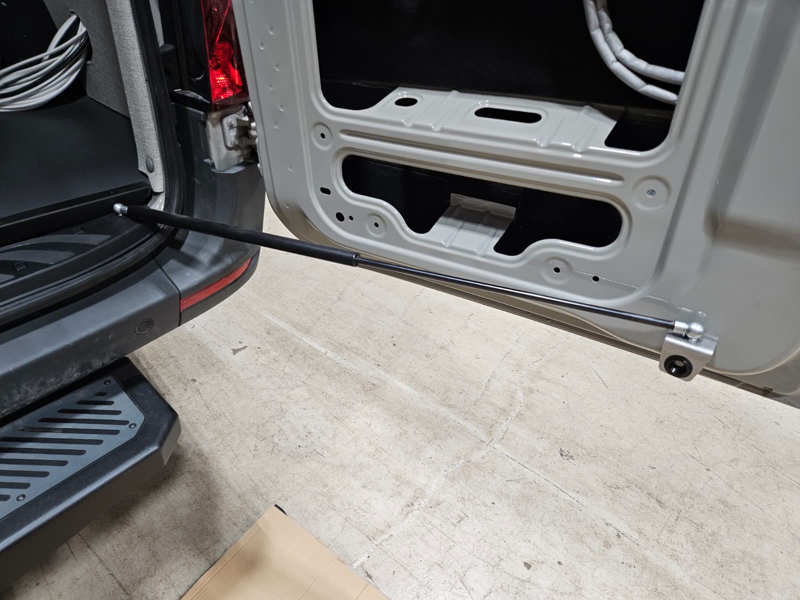 Rover Door Vector System Sprinter
