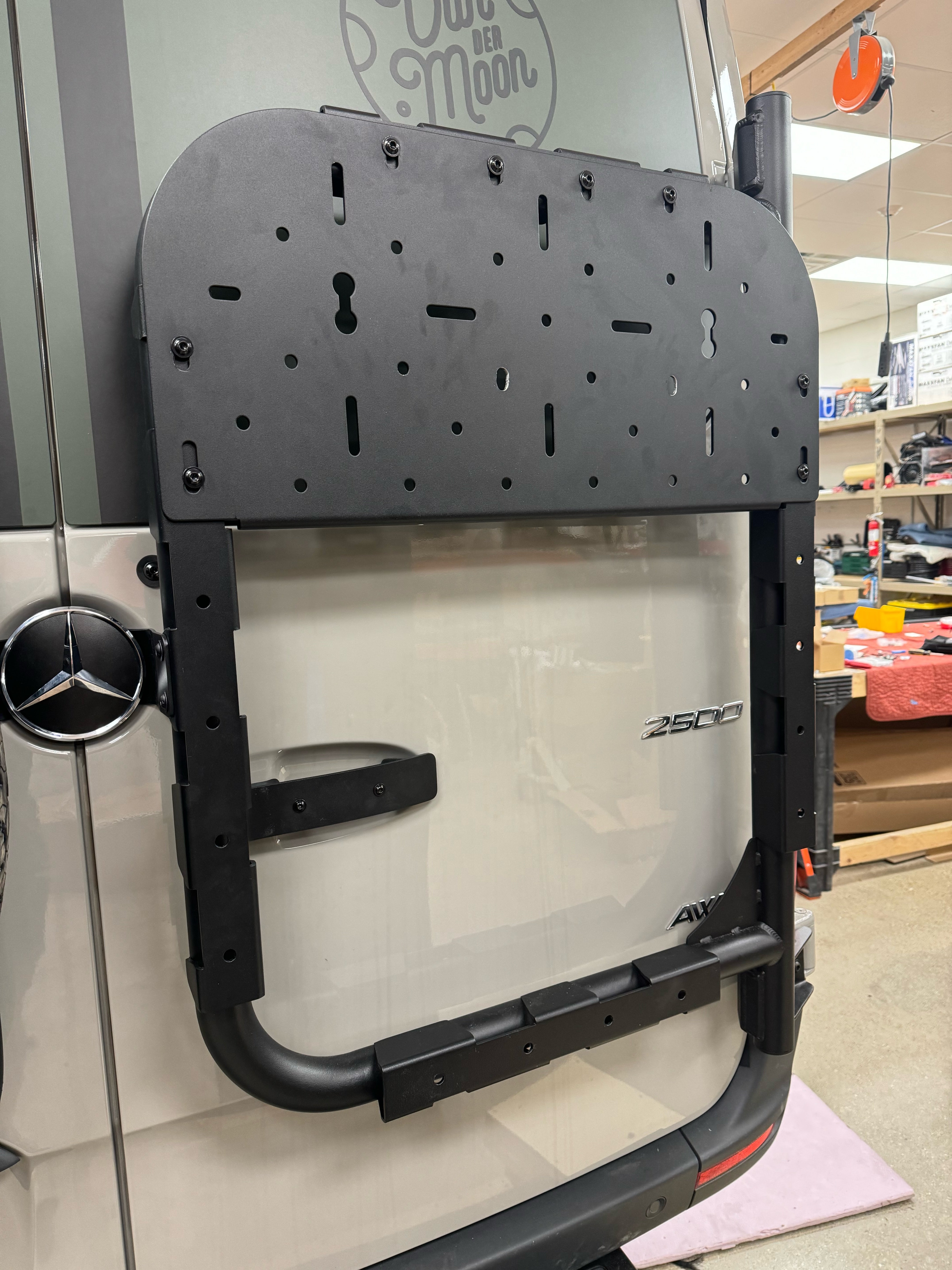 Accessory Rack for MAN TGE/Crafter II